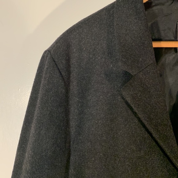 Gap (L) - Picture 5 of 16